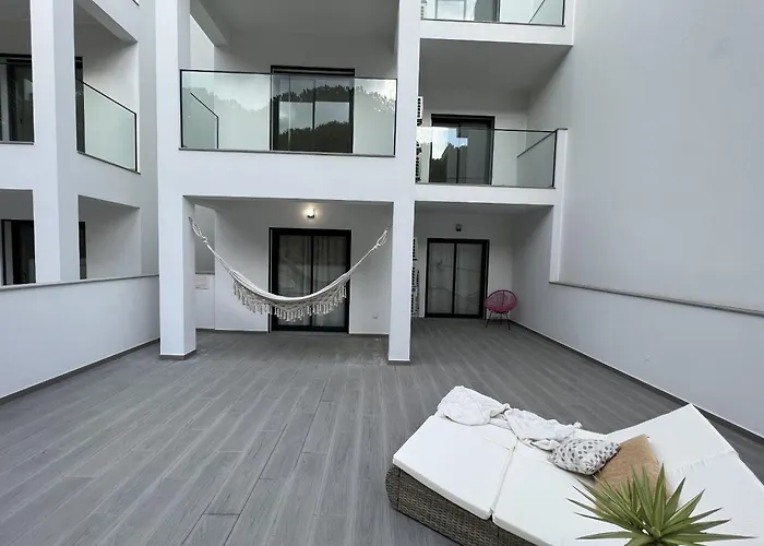 5th Element Espartal By Lisbeyond *